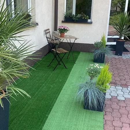 Gogreen *** 酒店 Rząska